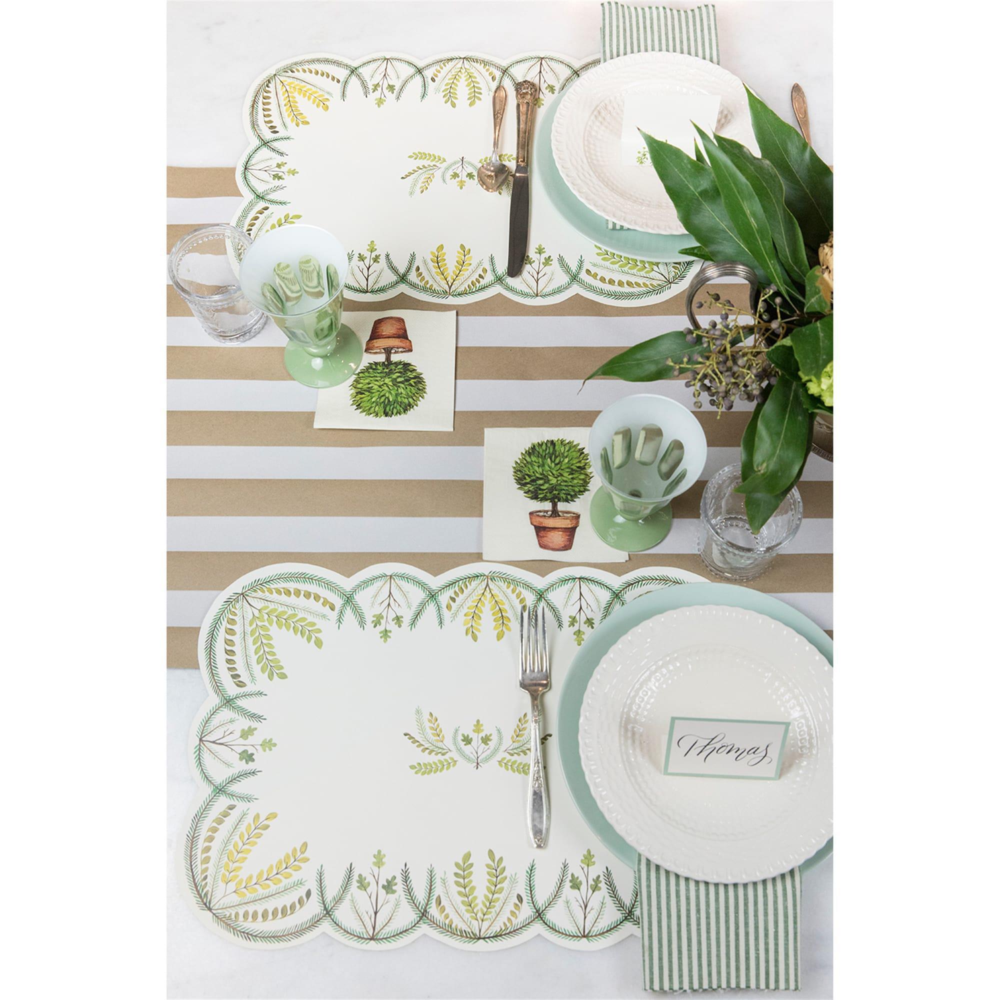 Scalloped Seedling Placemat